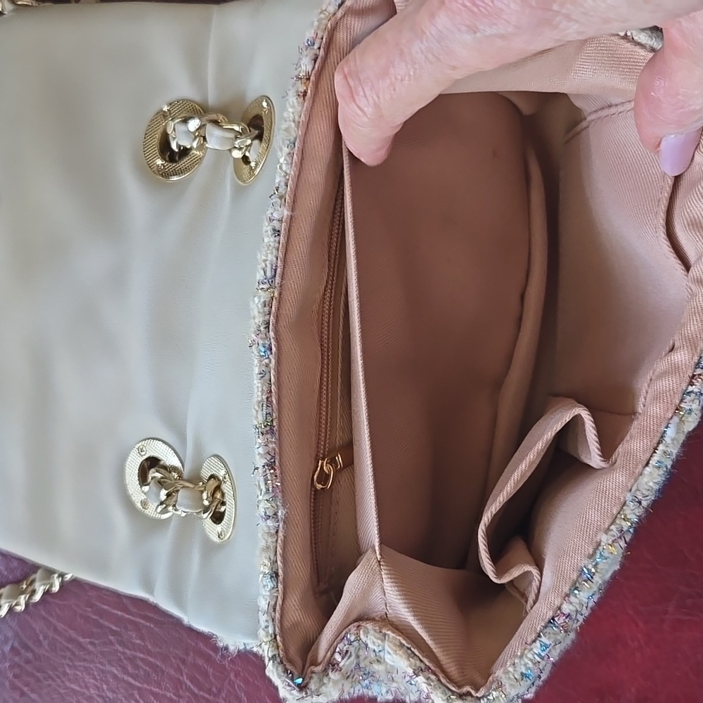 Aldo Quilted Handbag In Biege With Pastel Pink And Blue Accents. - Picture 10 of 16